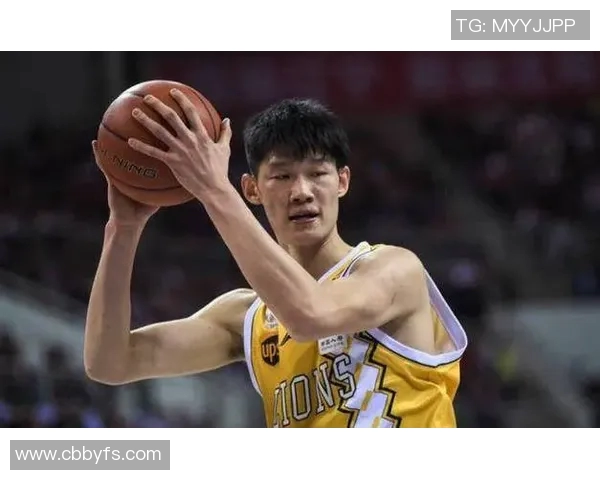 胡金秋：从篮球新星到CBA巨星的成长之路与未来展望